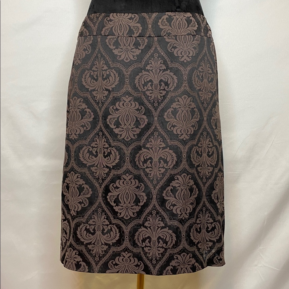 White House Black Market Brocade Pencil Skirt